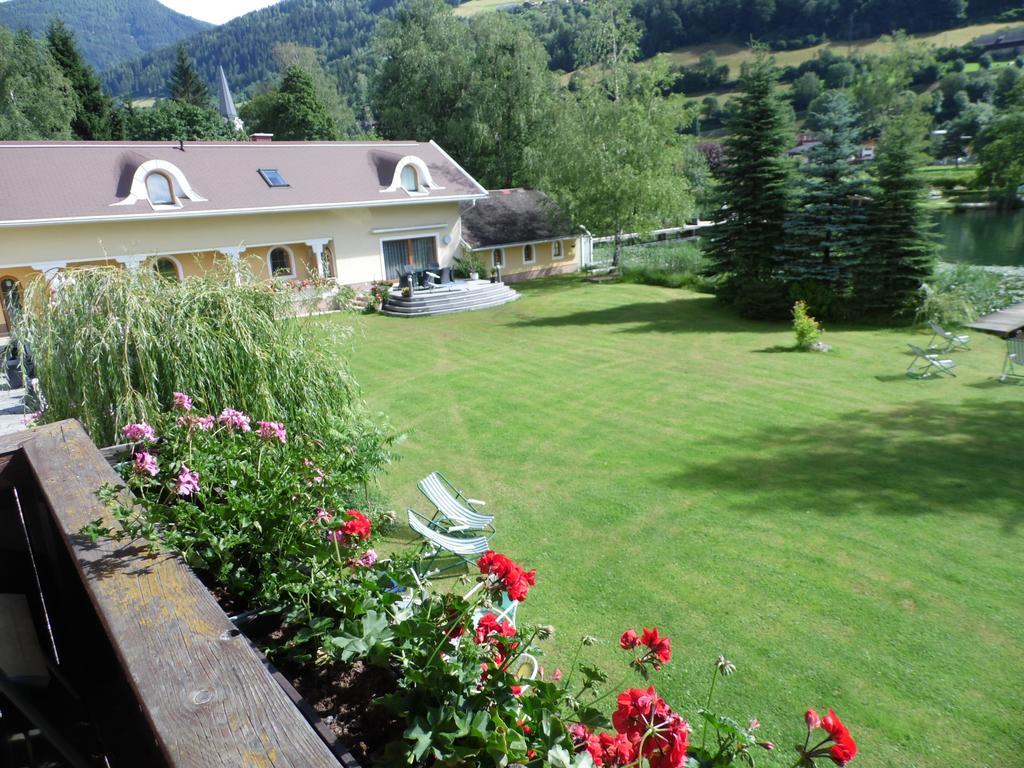 Fischerhof Appartements Feld am See Exterior photo
